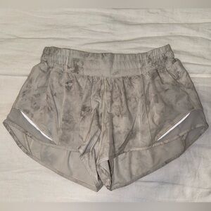 Hotty Hot Low-Rise Lined Short 2.5”